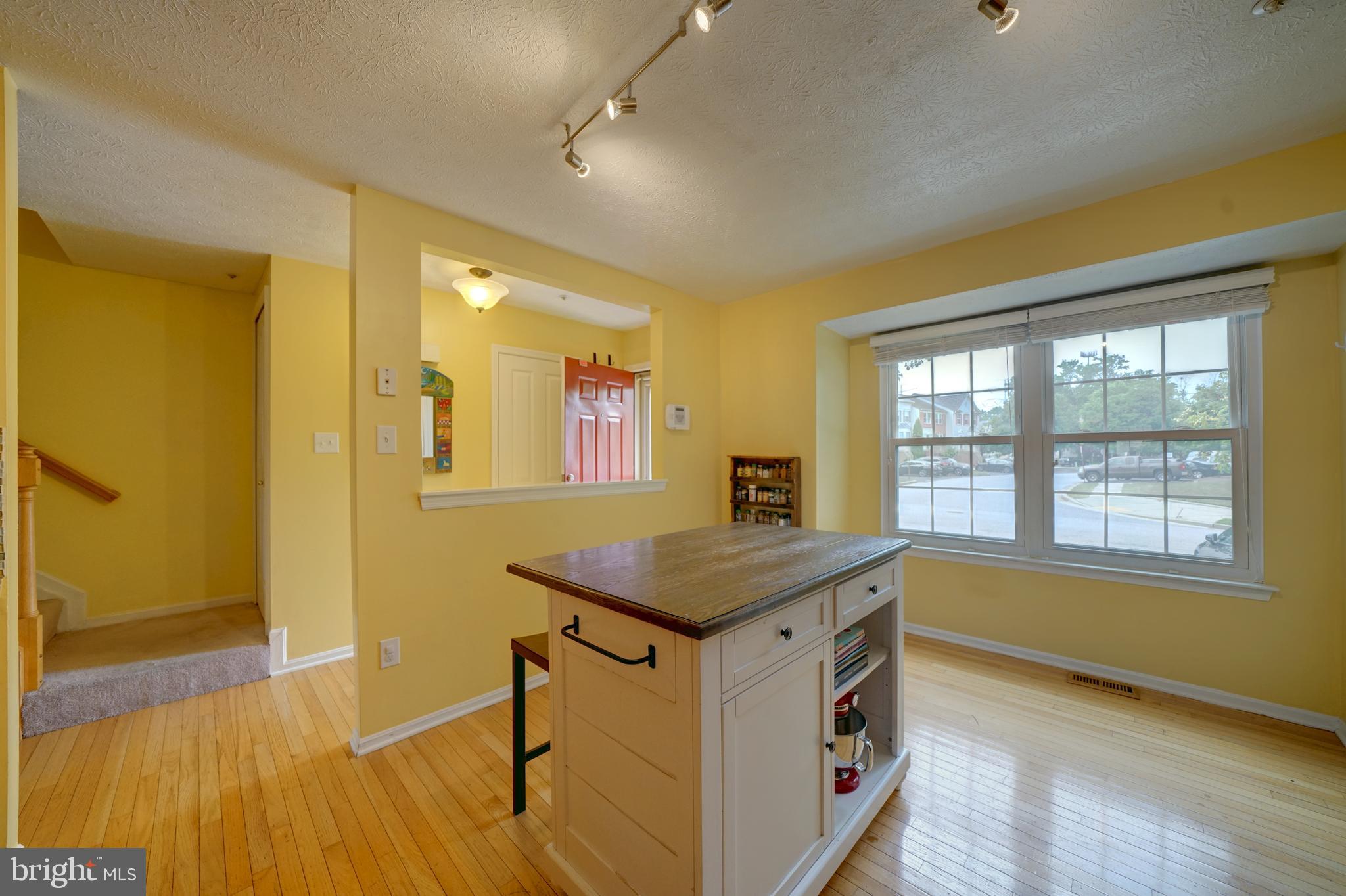 9309 Ridings Way Laurel, MD 20723 - Photo 12 of 60 Gallery Image 12