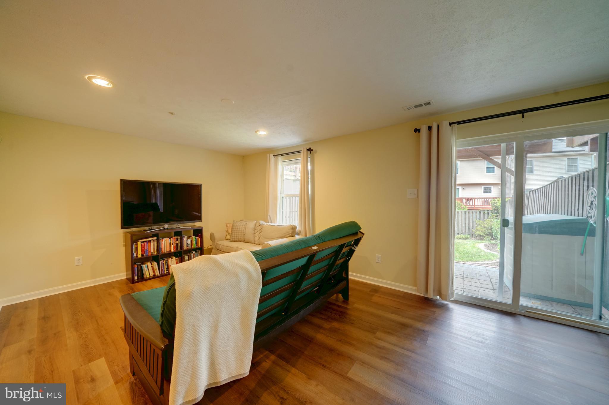 9309 Ridings Way Laurel, MD 20723 - Photo 32 of 60 Gallery Image 32