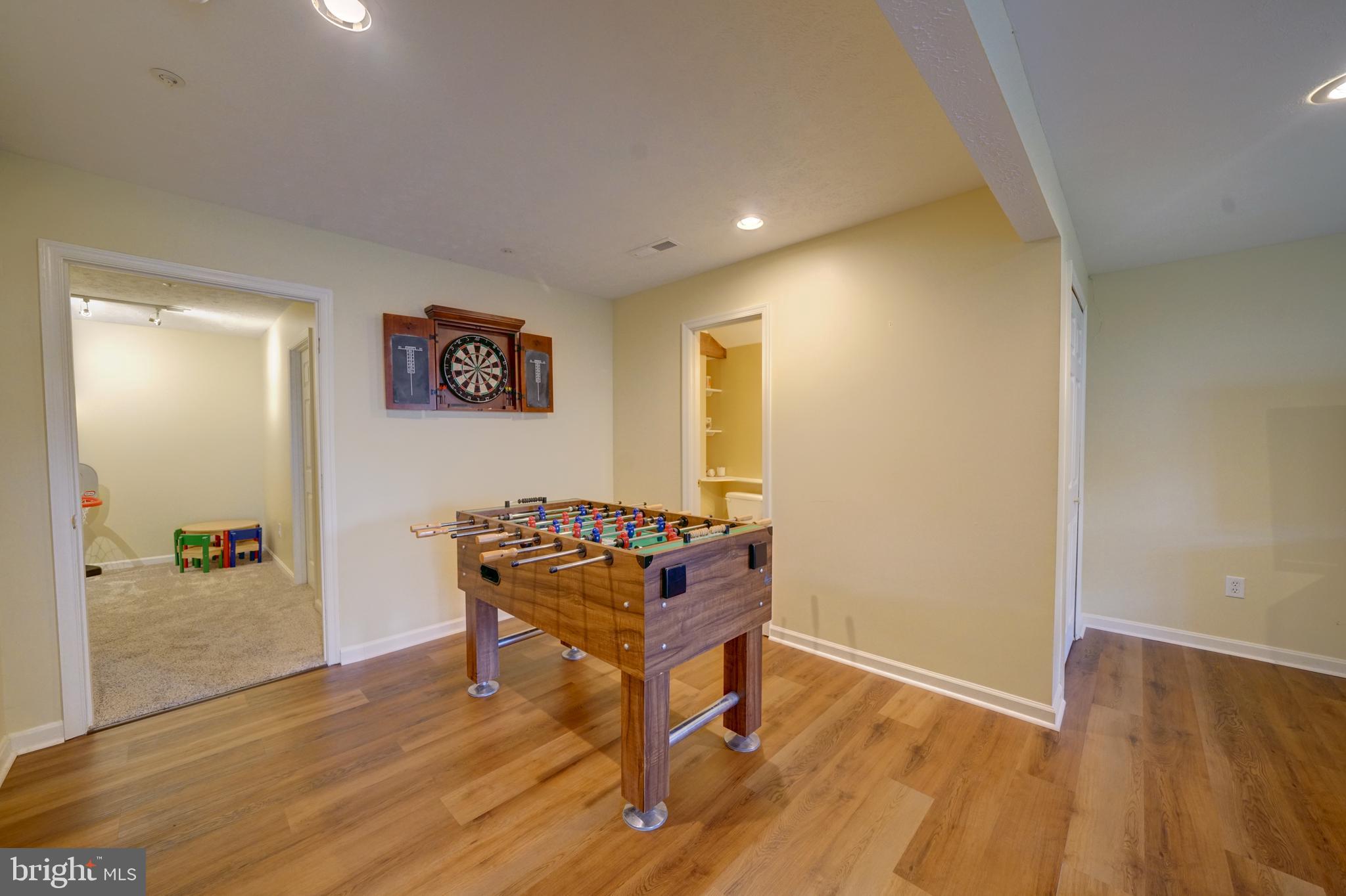 9309 Ridings Way Laurel, MD 20723 - Photo 36 of 60 Gallery Image 36