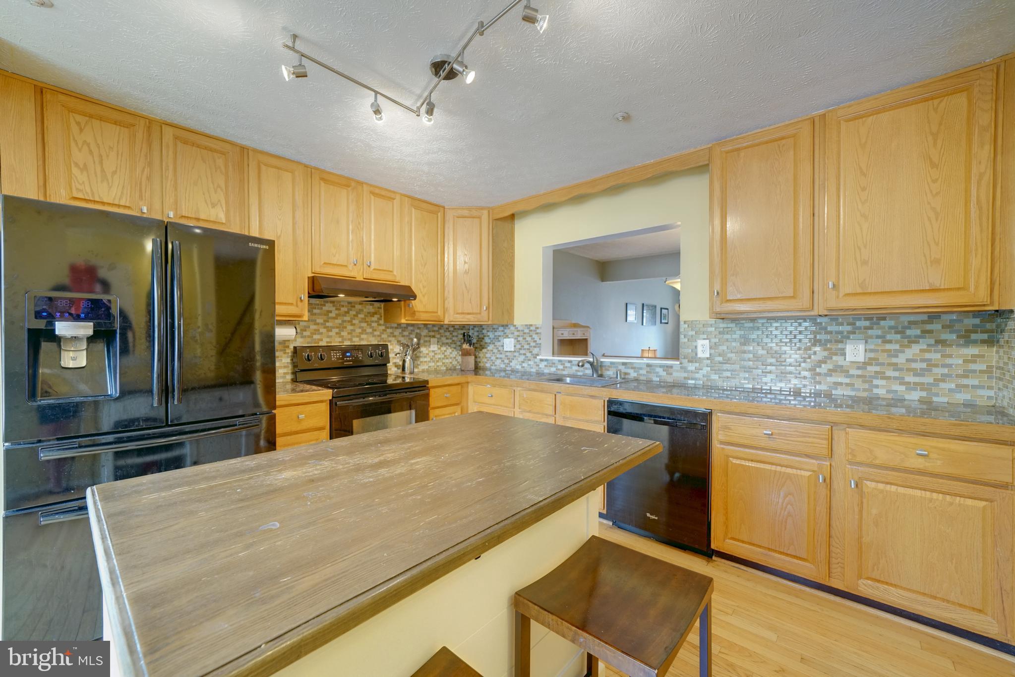 9309 Ridings Way Laurel, MD 20723 - Photo 5 of 60 Gallery Image 5