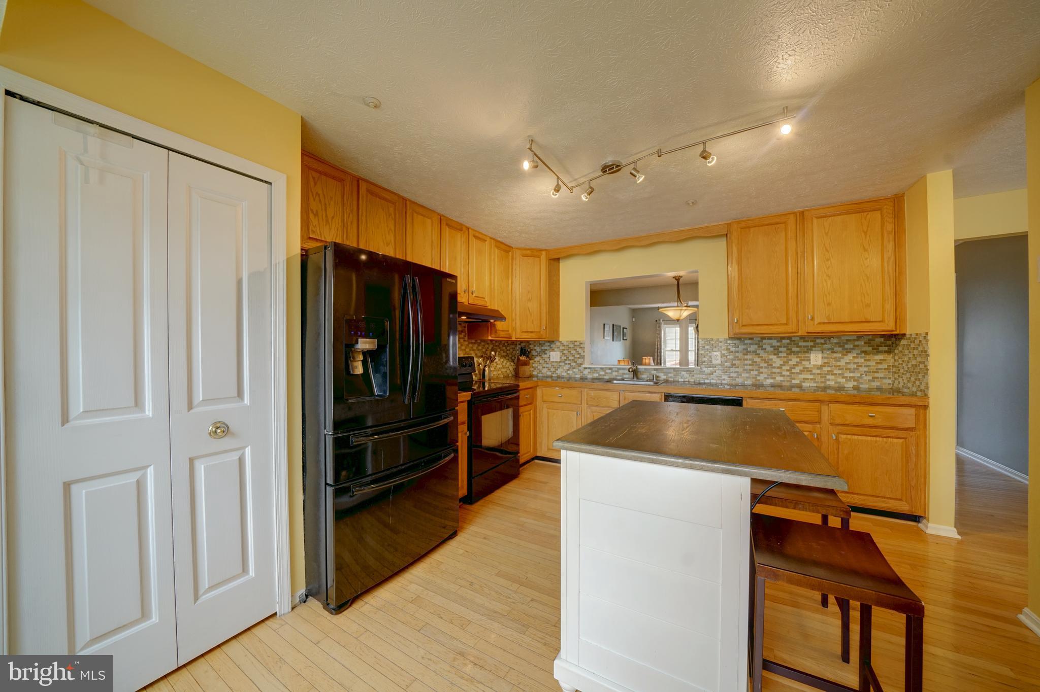9309 Ridings Way Laurel, MD 20723 - Photo 6 of 60 Gallery Image 6
