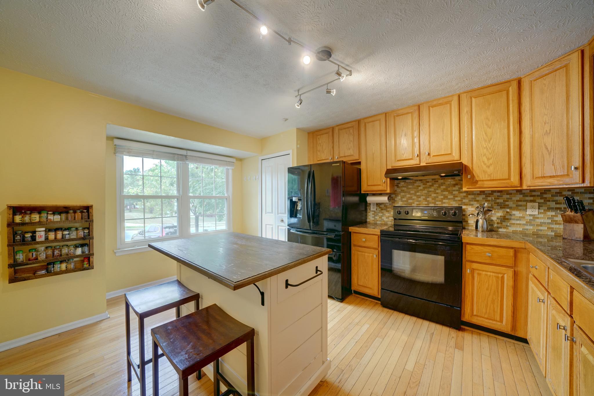 9309 Ridings Way Laurel, MD 20723 - Photo 8 of 60 Gallery Image 8