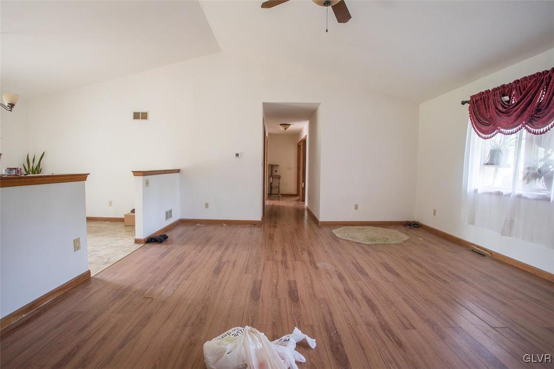 455 True Blue Road Bangor, PA 18013 - Photo 2 of 31 Gallery Image 2