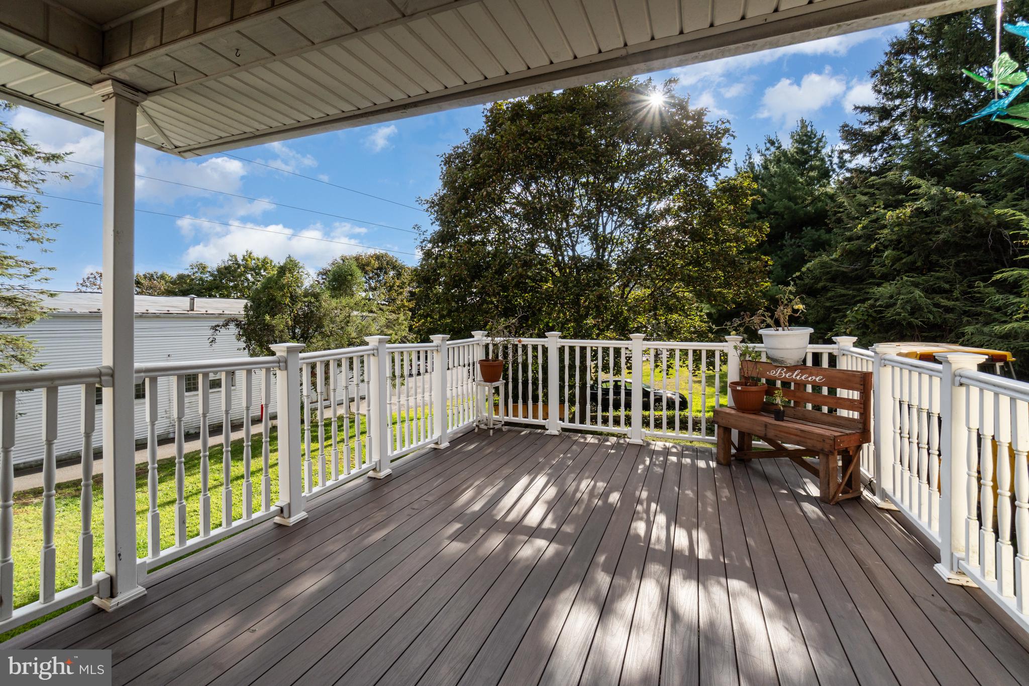 162 Swatara Road Shenandoah, PA 17976 - Photo 26 of 37 a view of a balcony with wooden floor