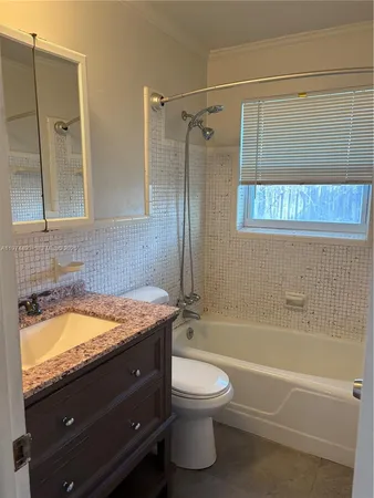 $4,250 | 3617 Cleveland Street, Hollywood, FL 33021