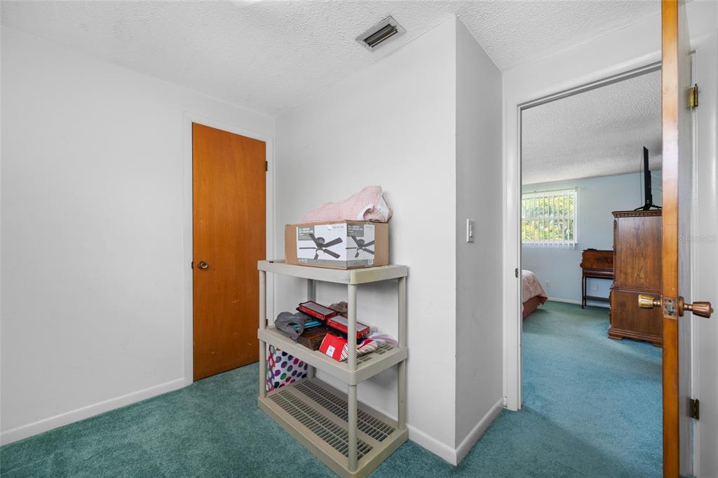 12465 Monarch Circle Seminole, FL 33772 - Photo 23 of 25
