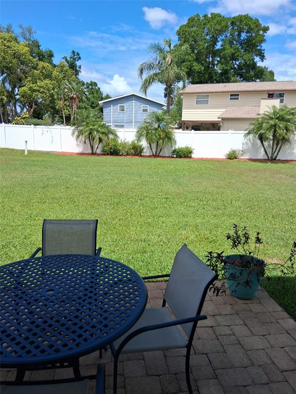 12465 Monarch Circle Seminole, FL 33772 - Photo 3 of 25