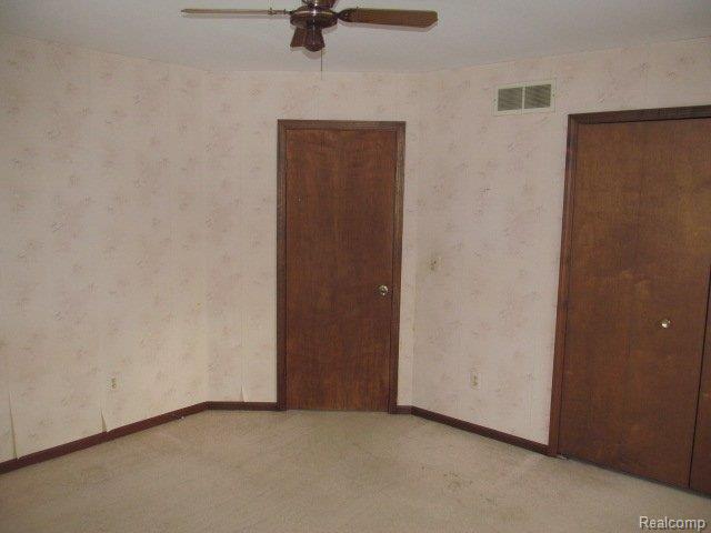 2867 White Lake Road Highland, MI 48356 - Photo 17 of 25 2867 WHITE LK RD HIGHLAND (31).J