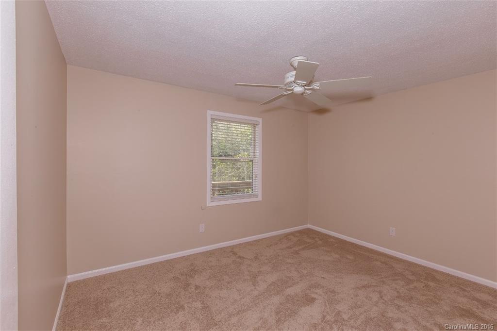 286 Cheulah Road, Unit 1622 Brevard, NC 28712 - Photo 14 of 24 Gallery Image 14
