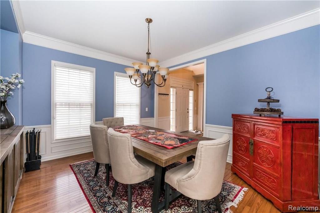 676 Windsong Drive Rochester Hills, MI 48307 - Photo 5 of 38