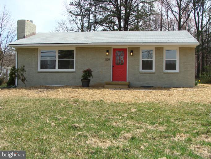 1229 Reece Road Severn, MD 21144 - Photo 1 of 17 Exterior (Front)
