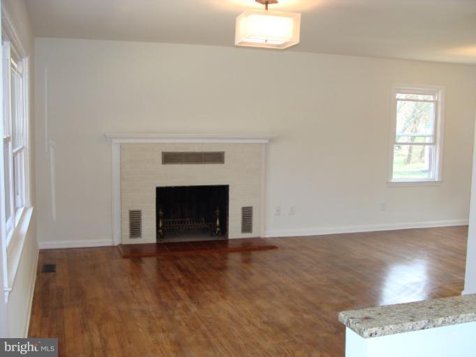 1229 Reece Road Severn, MD 21144 - Photo 2 of 17 Living Room