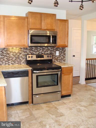 1229 Reece Road Severn, MD 21144 - Photo 9 of 17 Kitchen