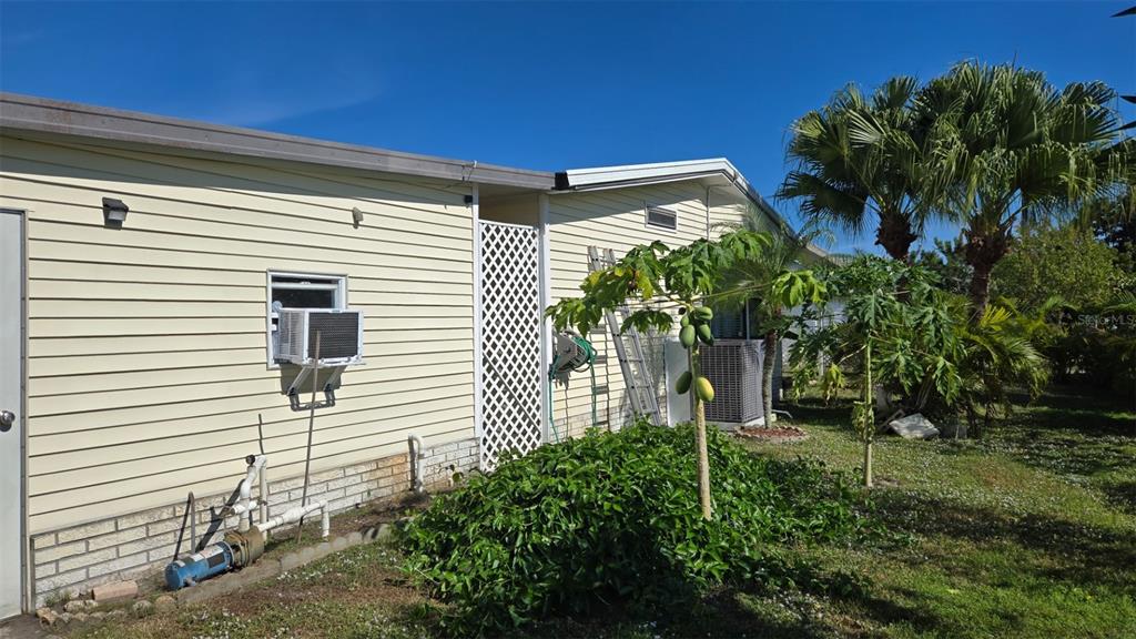 927 Yew Street Sebastian, FL 32976 - Photo 37 of 49 a house view with a backyard space