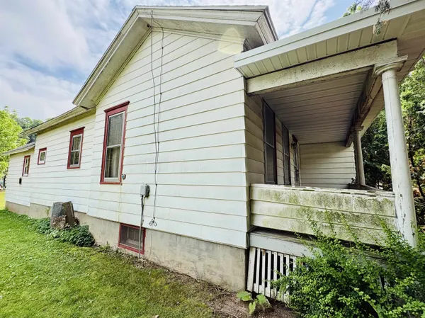 $90,000 | 200 North Mechanic Street, Albany, WI 53502