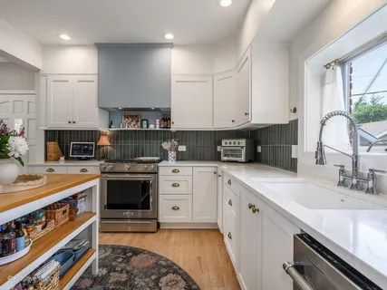 $850,000 | 5002 North Central Park Avenue, Chicago, IL 60625