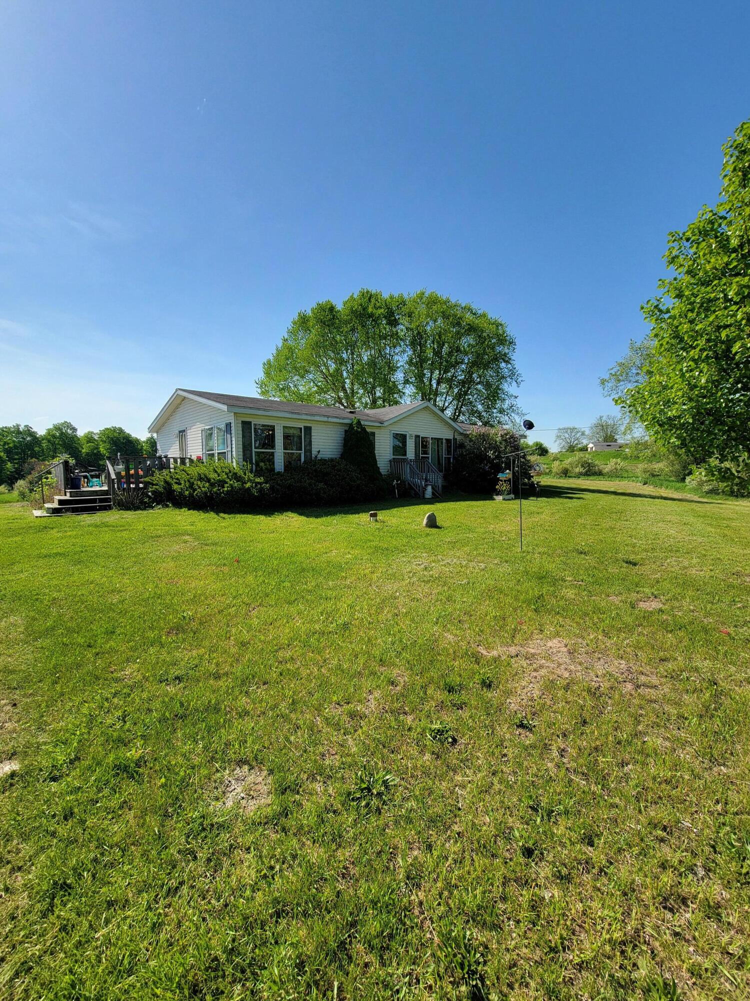 496 230th Avenue Reed City, MI 49677 - Photo 1 of 9 20240519_102726