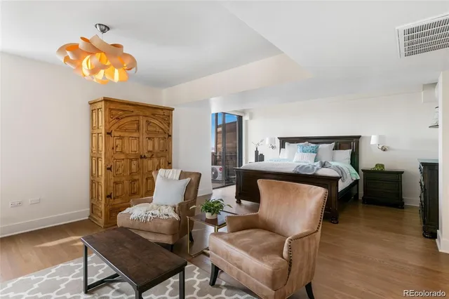 $1,200,000 | 1020 15th Street, Unit 42A, Denver, CO 80202