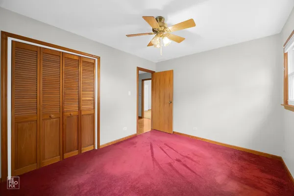 $2,600 | 769 Penrith Avenue, Elk Grove Village, IL 60007