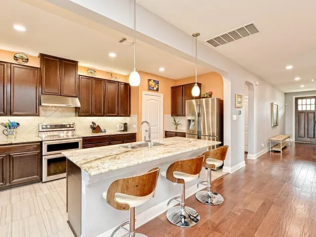 $2,800 | 1067 Toltec Trail, Georgetown, TX 78626