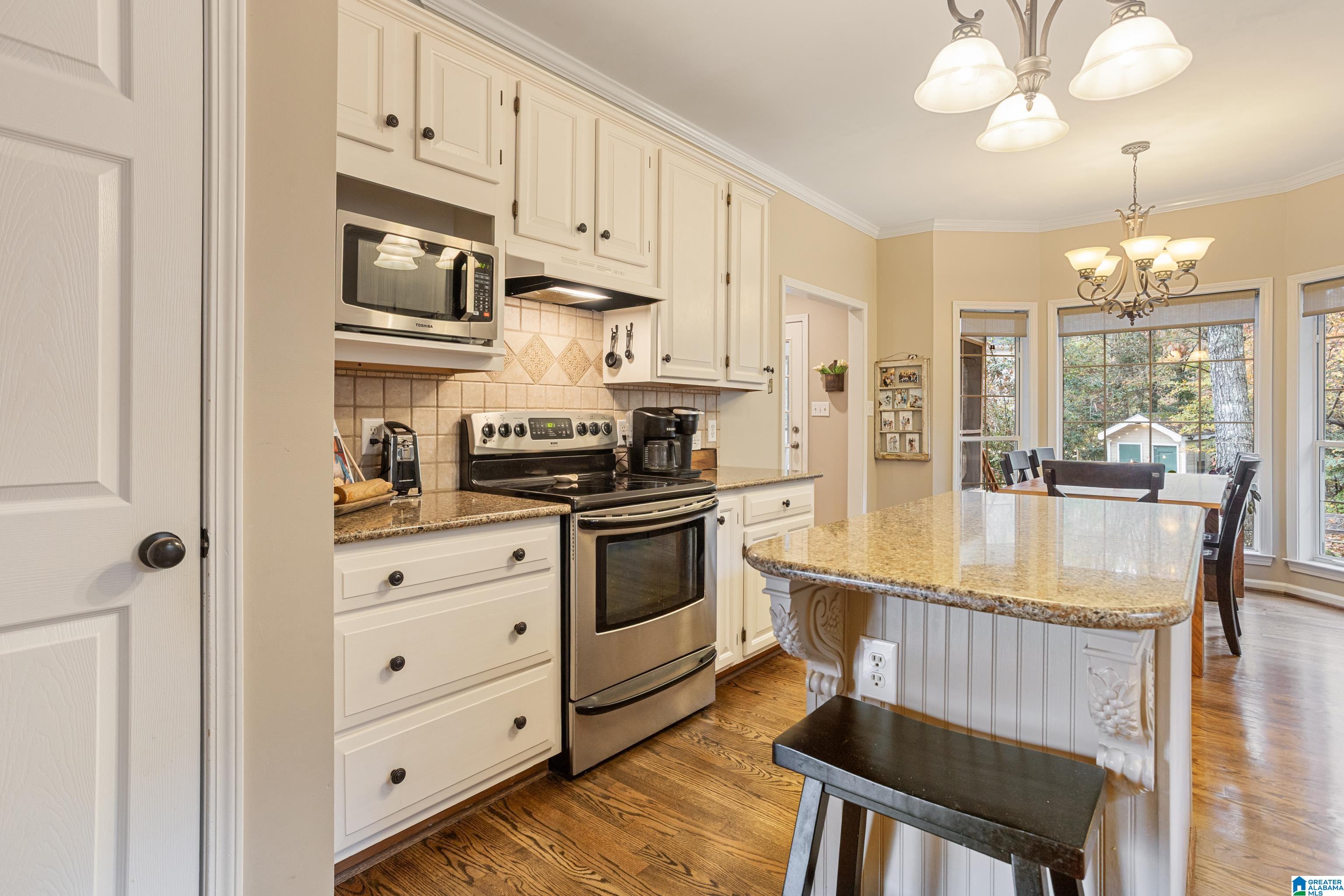 109 Longfeather Circle Alabaster, AL 35007 - Photo 15 of 49
