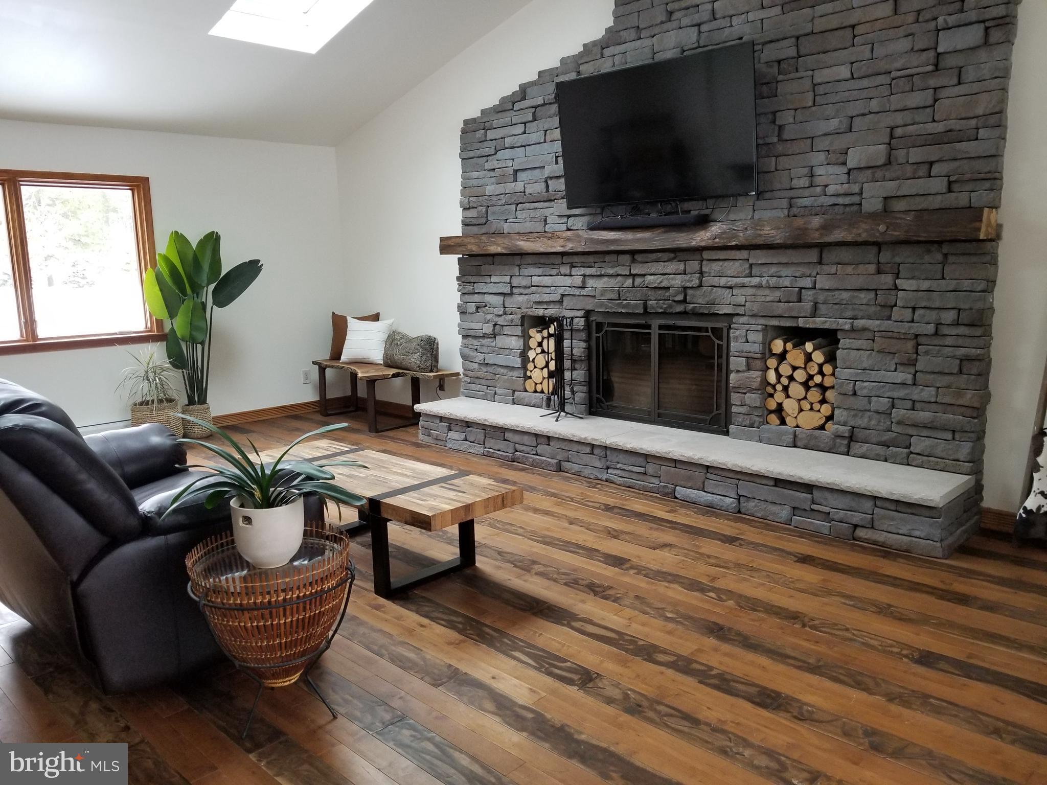 34 Bunker Hill Road Shamong, NJ 08088 - Photo 8 of 34 Living Room