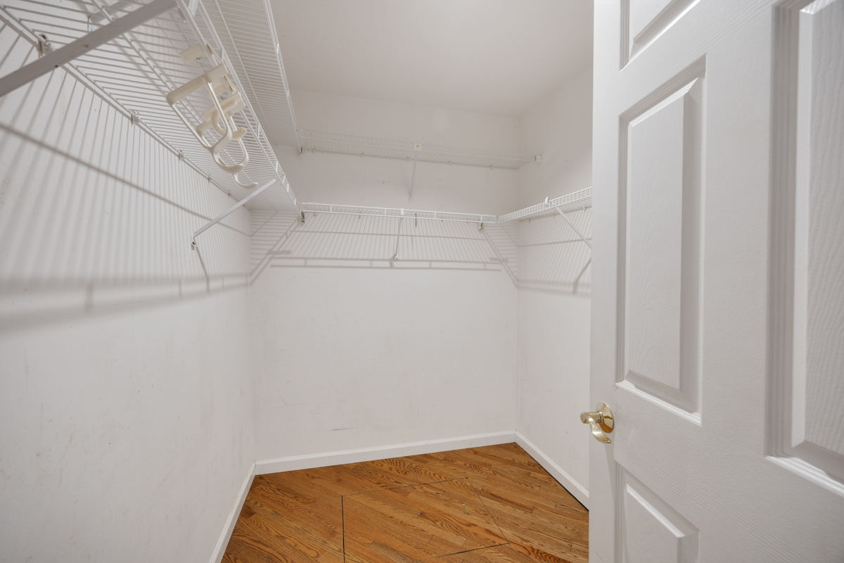 1153 South Linneman Road, Unit 1153 Mount Prospect, IL 60056 - Photo 15 of 25