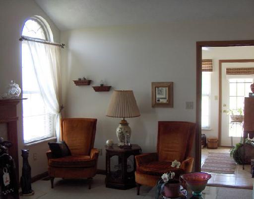 778 Deerfield Trail, Unit 9 Springfield, OH 45503 - Photo 3 of 12