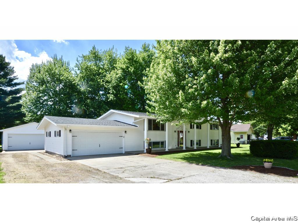 22 Towle Road Divernon, IL 62530 - Photo 1 of 36