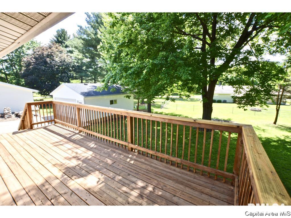 22 Towle Road Divernon, IL 62530 - Photo 31 of 36