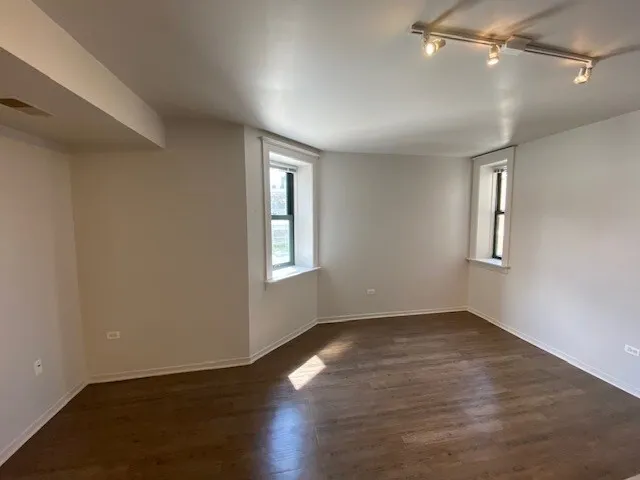 $1,700 | 30 East Roosevelt Road, Unit 501, Chicago, IL 60605