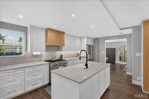 $875,000 | 9324 Sonora Avenue, St. Louis, MO 63144