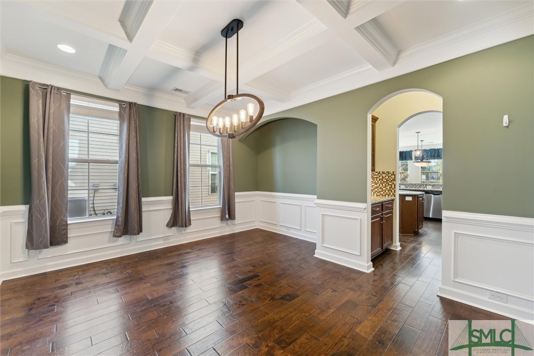 77 RedWall Circle Savannah, GA 31407 - Photo 10 of 41 Dining Room