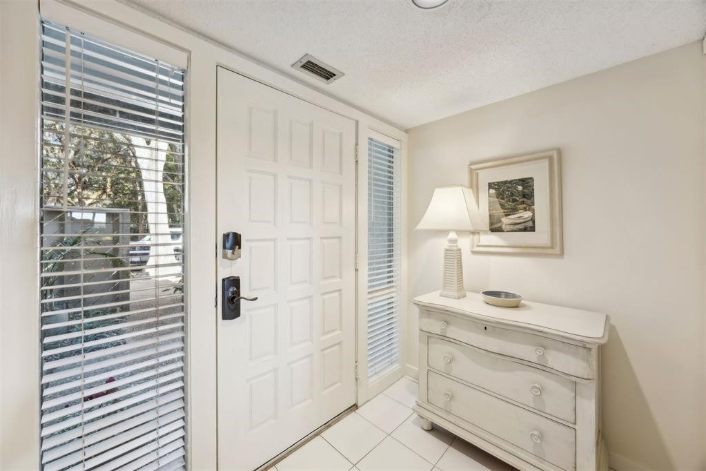 3051 Sea Marsh Road Fernandina Beach, FL 32034 - Photo 5 of 37 Gallery Image 5