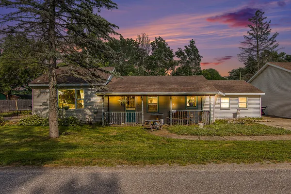 $174,000 | 46778 Sycamore Drive, Bangor, MI 49013