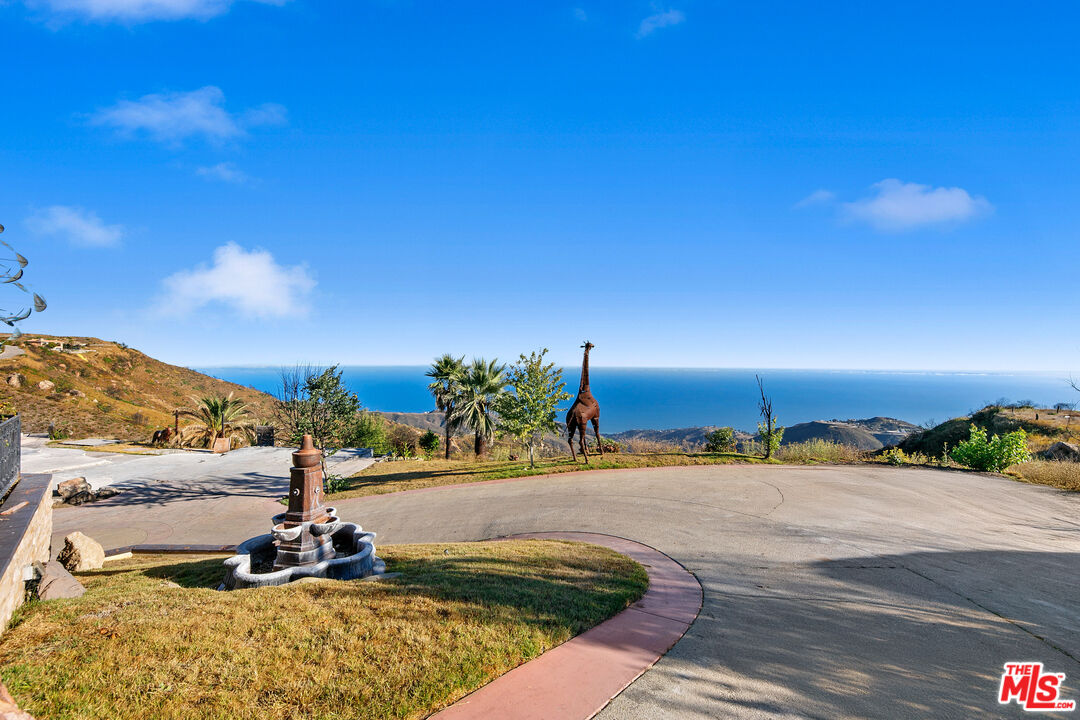 23010 Saddle Peak Road Topanga, CA 90290 - Photo 18 of 51