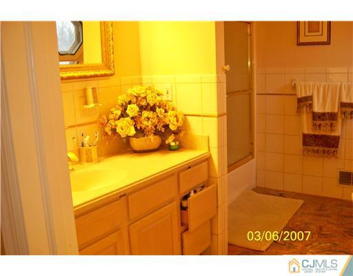 1669 Union Avenue, Unit NONE Hazlet, NJ 07730 - Photo 8 of 10