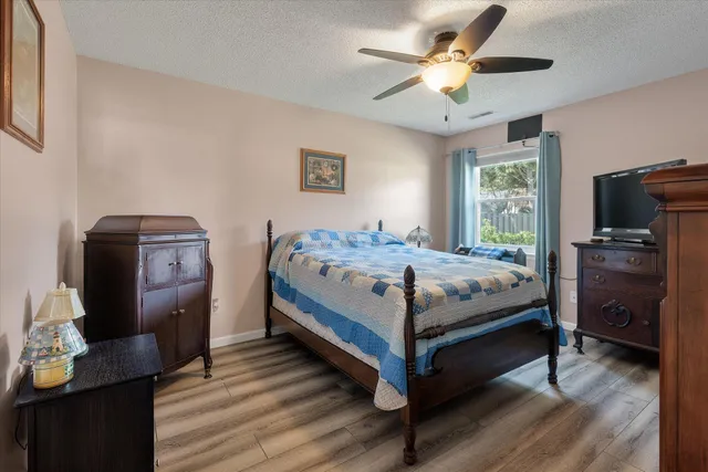 $385,000 | 201 Ash Court, Summerville, SC 29486