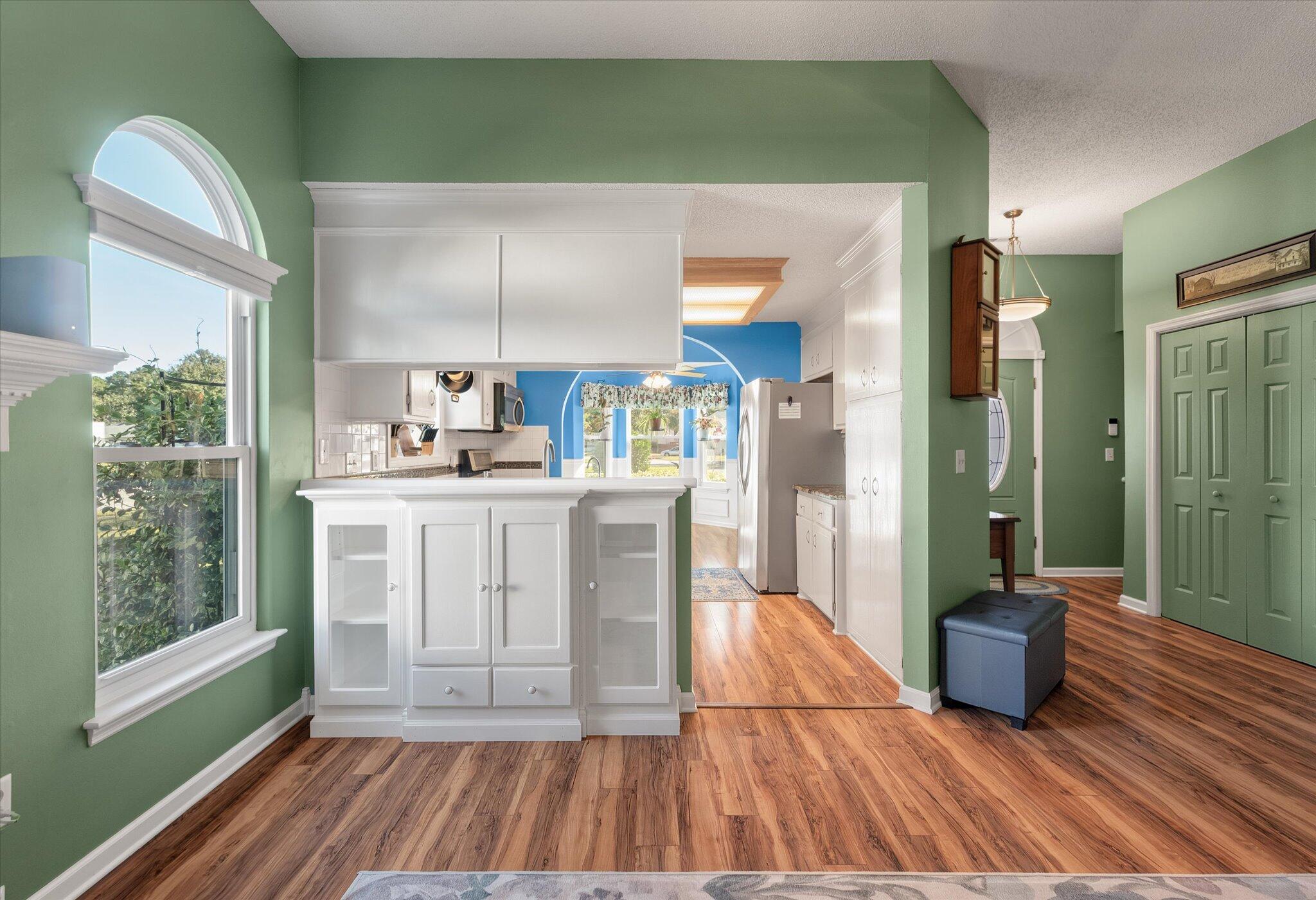 201 Ash Court Summerville, SC 29486 - Photo 5 of 34 09-210 Ash_i_Lowcountry_Exposure-9