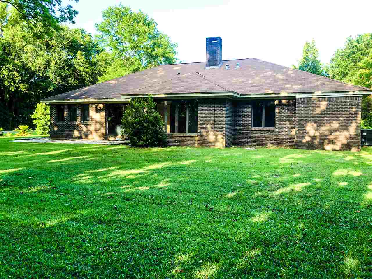 20985 Lowry Drive Fairhope, AL 36532 - Photo 22 of 23 Back of House