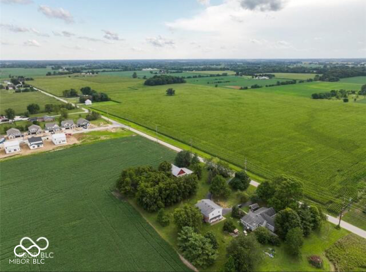 6745 475 East Lebanon, IN 46052 - Photo 9 of 10