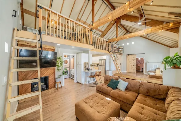 $310,000 | 10022 Silver Rock Road, Pinon Hills, CA 92372