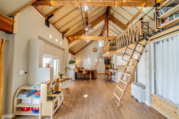 $310,000 | 10022 Silver Rock Road, Pinon Hills, CA 92372