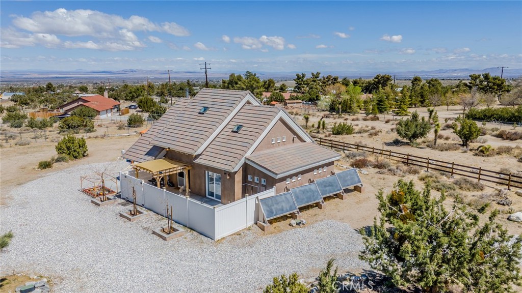 10022 Silver Rock Road Pinon Hills, CA 92372 - Photo 45 of 48