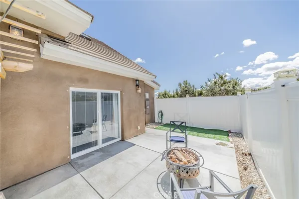 $310,000 | 10022 Silver Rock Road, Pinon Hills, CA 92372