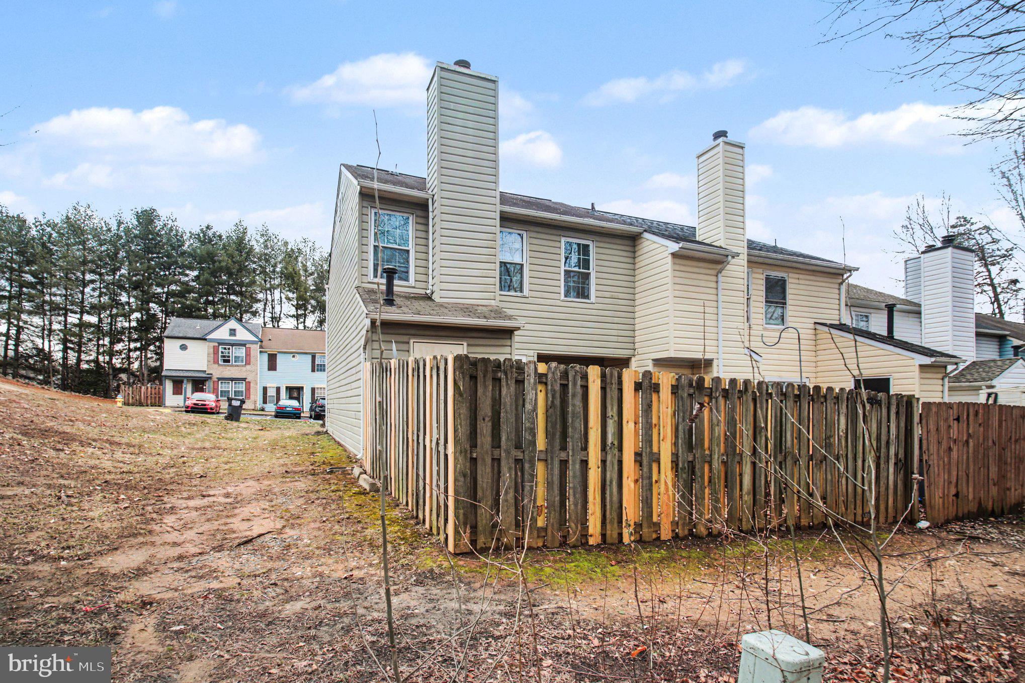 211 Wind Ridge Drive Stafford, VA 22554 - Photo 24 of 27 a backyard of a house