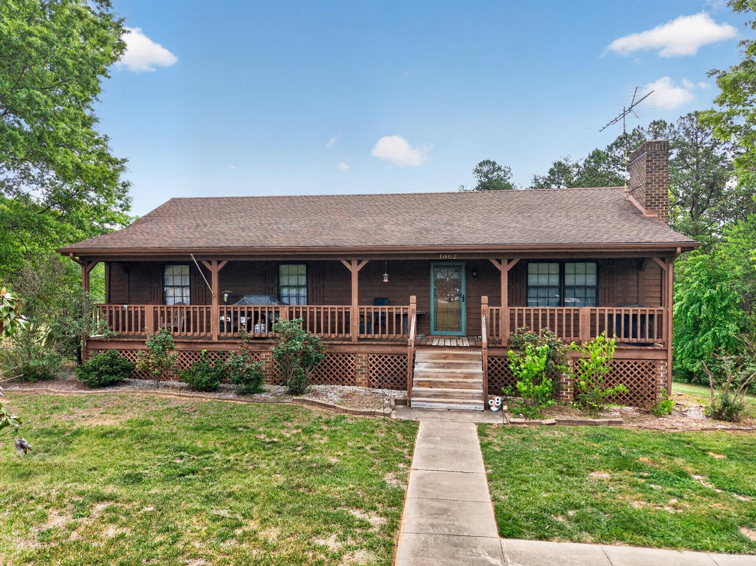 1002 Homeplace Road Rustburg, VA 24588 - Photo 2 of 49