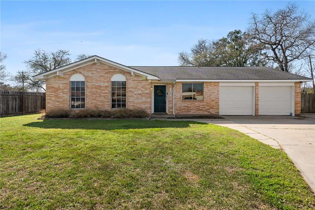 336 Lawn Drive Sinton, TX 78387 - Photo 1 of 1 Welcome