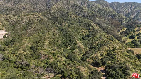 $10,500,000 | 888 Bradbury Estates Road, Bradbury, CA 91008