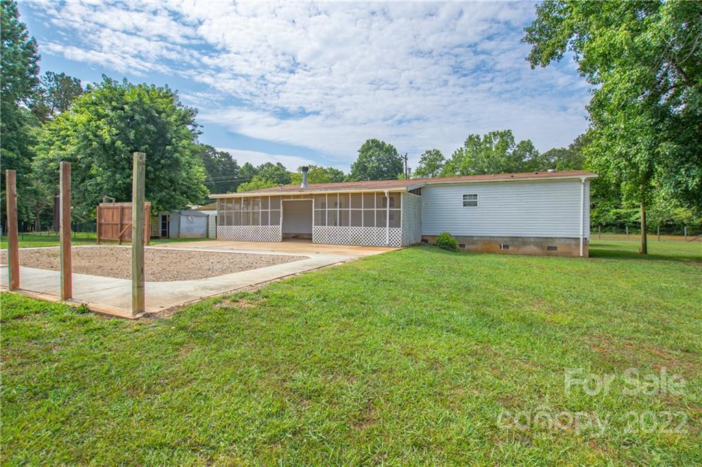 1107 Cruse Road Salisbury, NC 28146 - Photo 26 of 33 Gallery Image 26